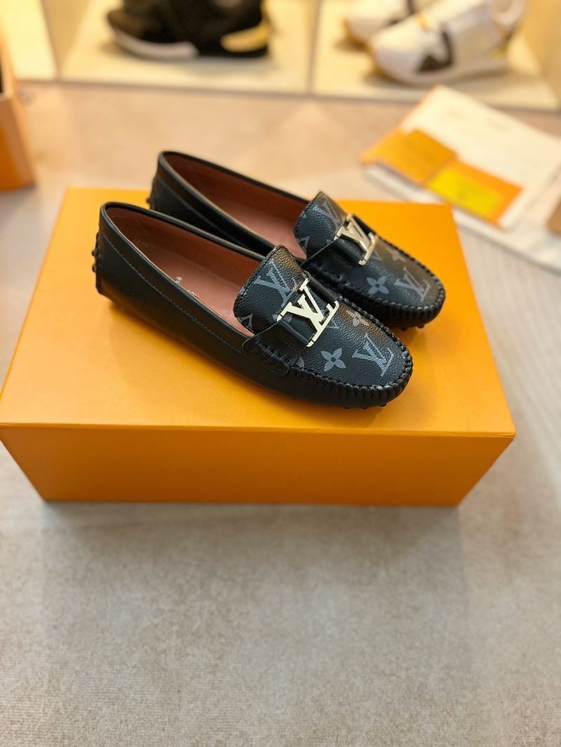 Louis Vuitton Low Shoes